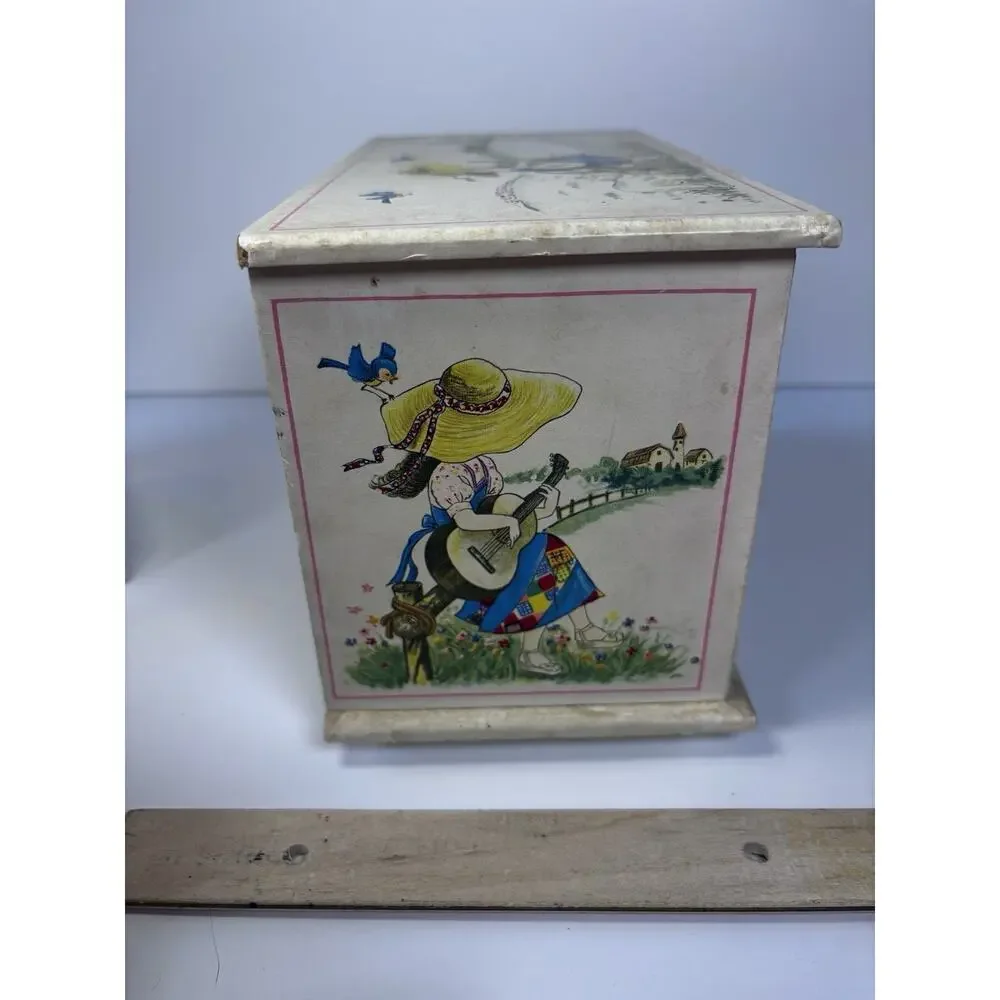 VINTAGE MCM MOD JEWELRY BOX Musical MINI DRESSER WHITE GIRL & Guitar 4 DRAWERS